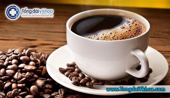 Cà phê rất tốt cho gan, đặc biệt là vì nó bảo vệ chống lại các vấn đề như bệnh gan nhiễm mỡ